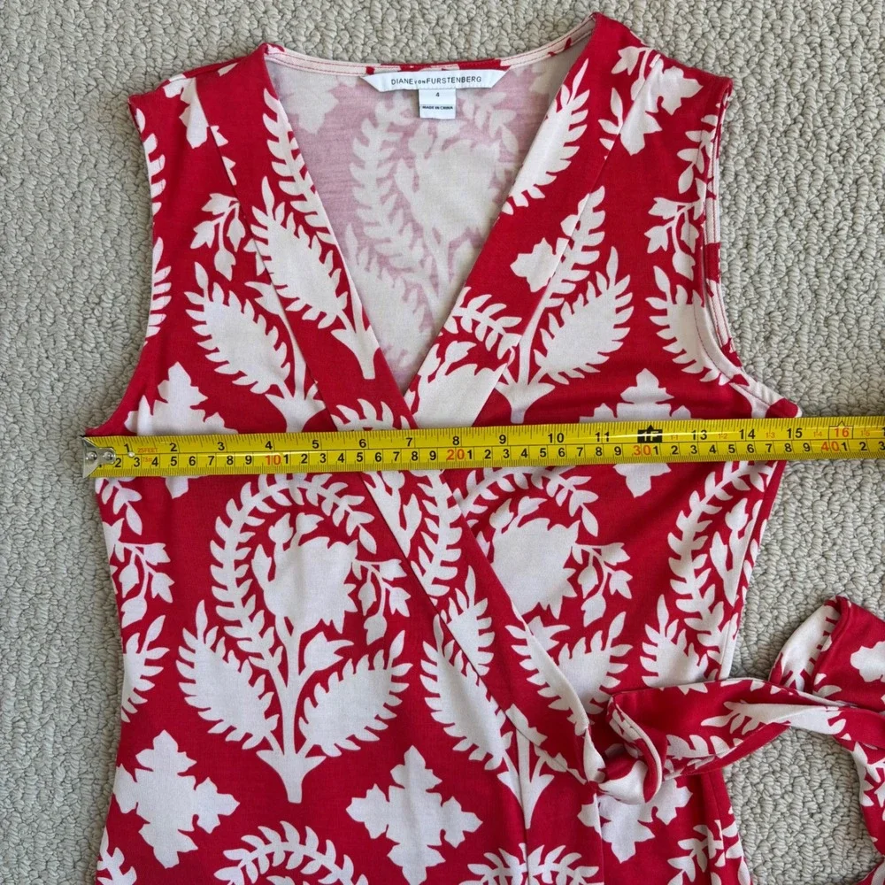 Diane von Furstenberg Yahzi Silk Wrap Dress, Sleeveless Floral | Size 4 Red 70s